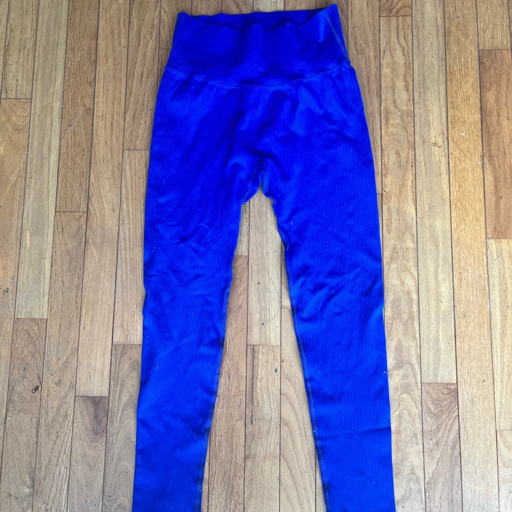 Blue 2 Piece Ribbed Matching Workout Set - Picture 3 of 7